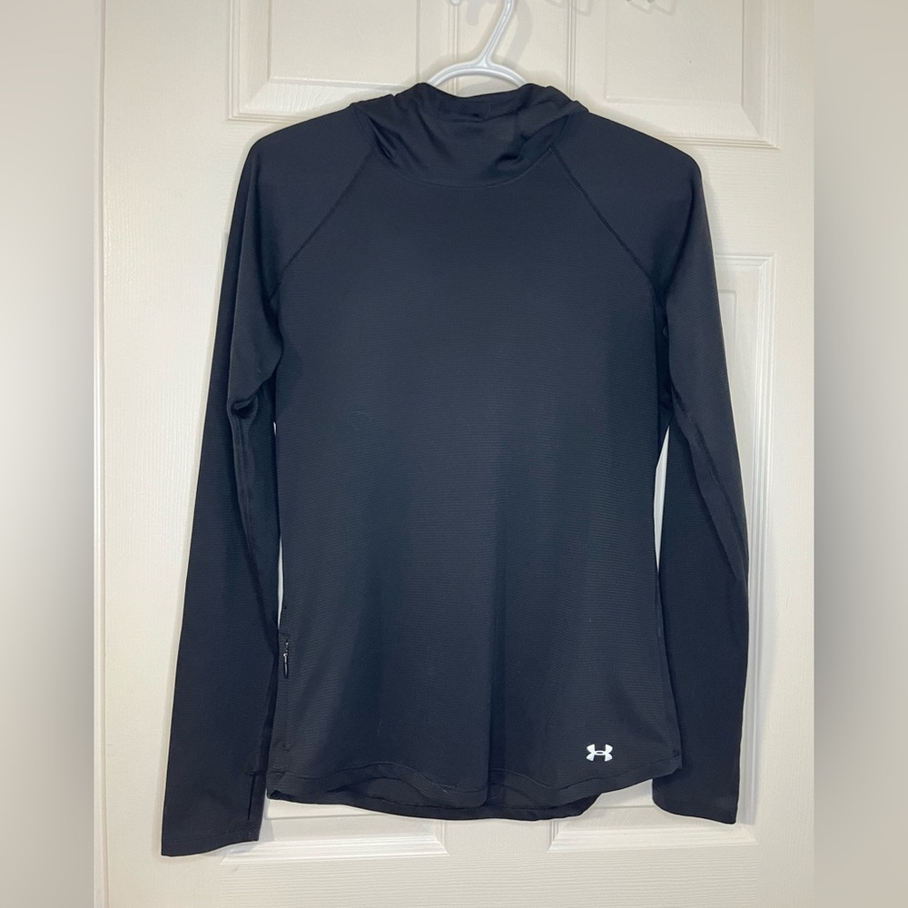 Under Armor active sweatshirt. Size small